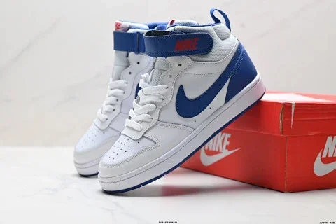 Nike Court Borough Mid 2