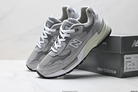 New Balance 992 Retro Running Shoes