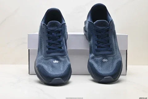Alo Yoga Alo Runner Running Shoes