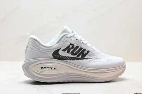Nike VOMERO PLUS Running Shoes