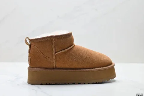 UGG Classic Mini Platform Suede Mid-Calf Warm Snow Boots