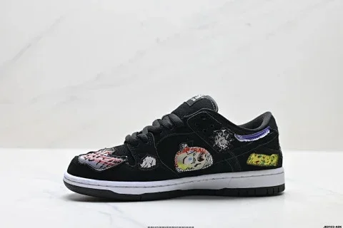 NIKE DUNK LOW Vintage Low-Top Skate Shoes