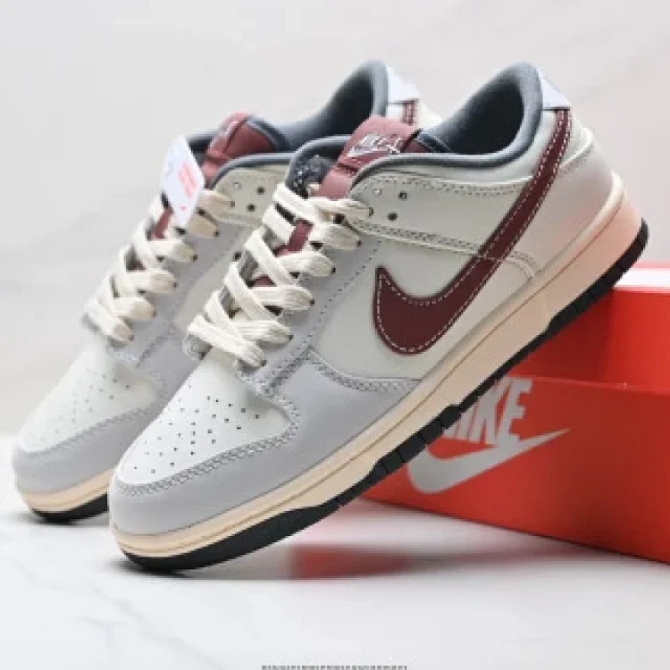 NIKE DUNK LOW Retro Skate Shoes ZoomAir