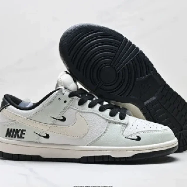 NIKE DUNK LOW Retro Skate Shoes with ZoomAir Cushion