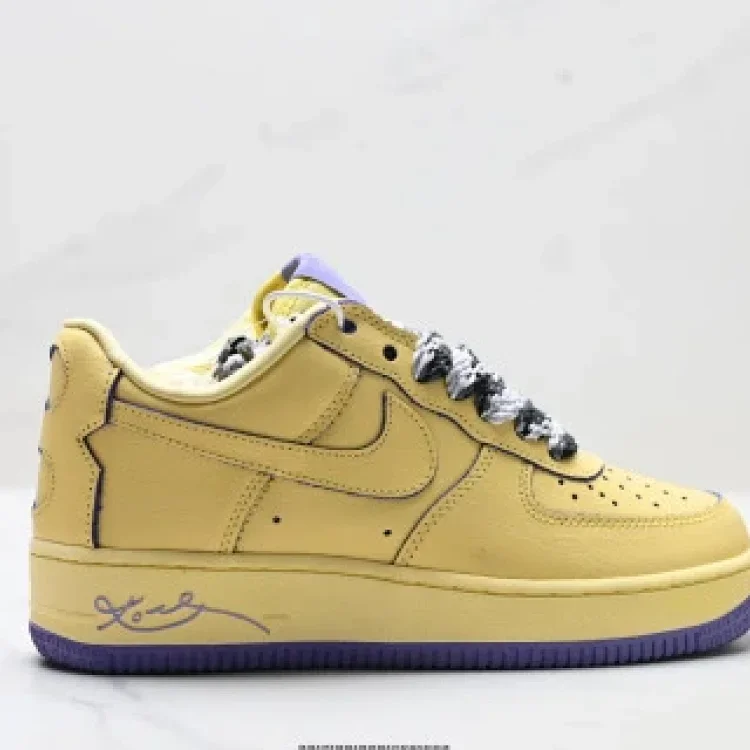 Nike AIR FORCE 1'07 Low Casual Sneakers
