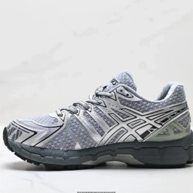 Asics Gel-Kayano20 Comfortable Supportive Running Shoes