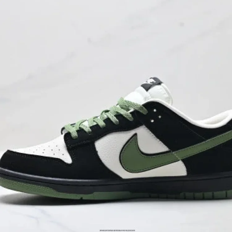 Nike Dunk Low Retro DIY Custom Sneakers