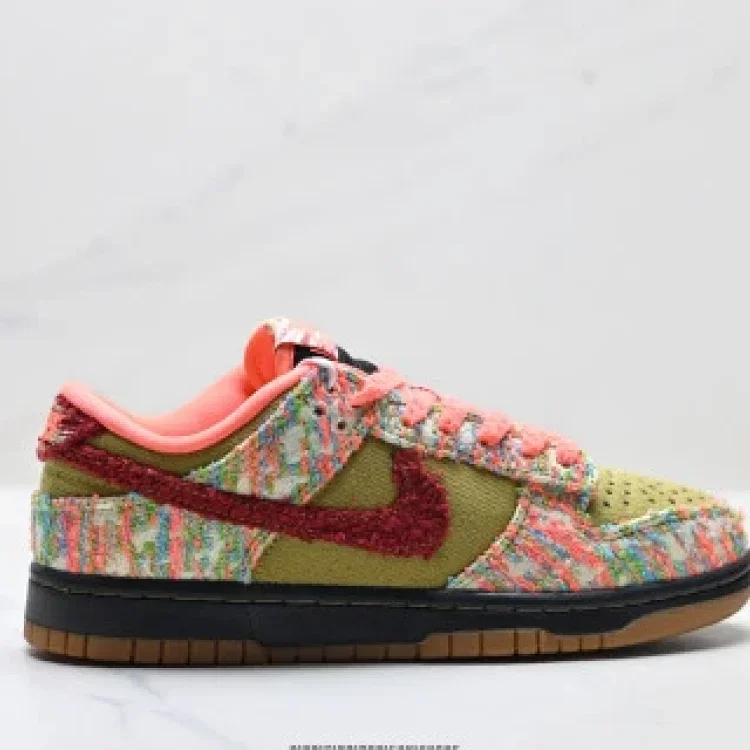 NIKE DUNK LOW ZoomAir Skate Casual Shoe