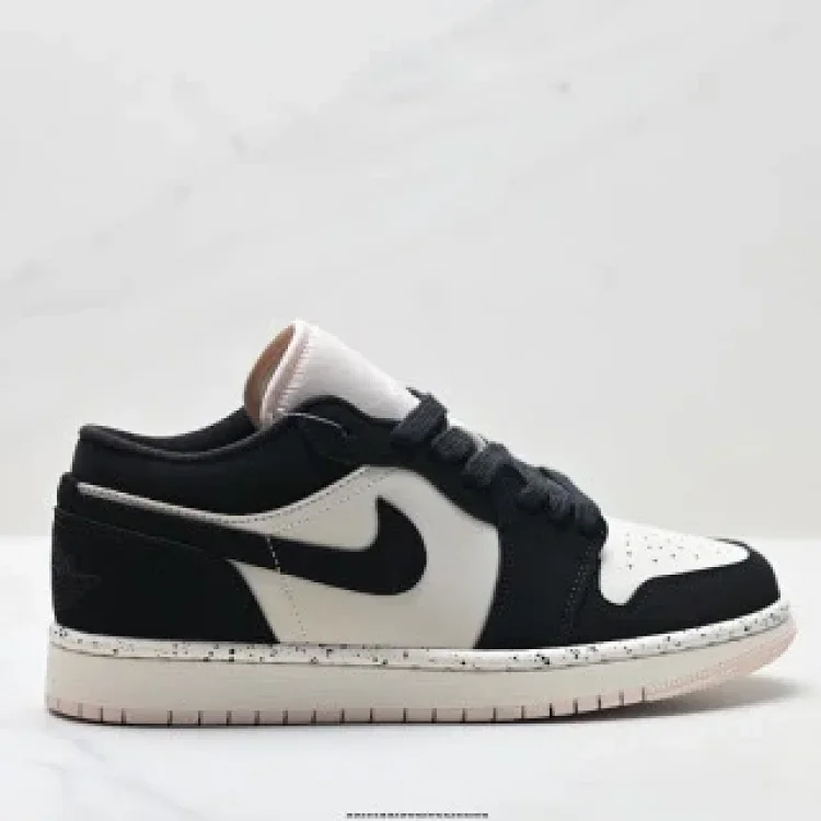 Nike Air Jordan 1 Low Casual Sneakers Premium Leather