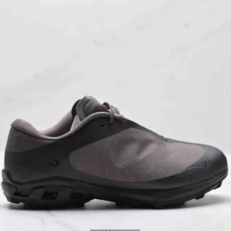 On Cloudventure Peak Paf Low-Top Lightweight Comfortable Shoes
