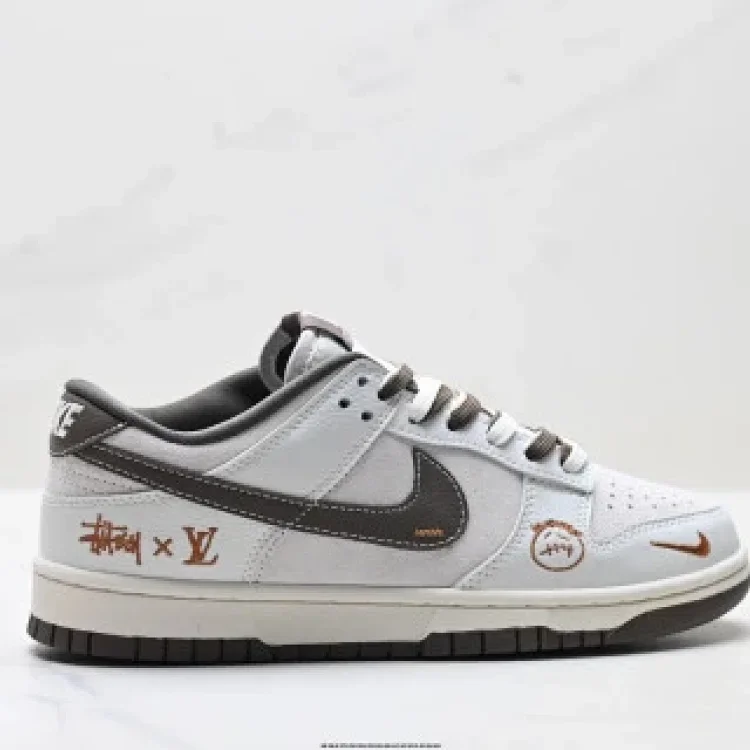 Nike Dunk Low Retro DIY Custom Sneakers