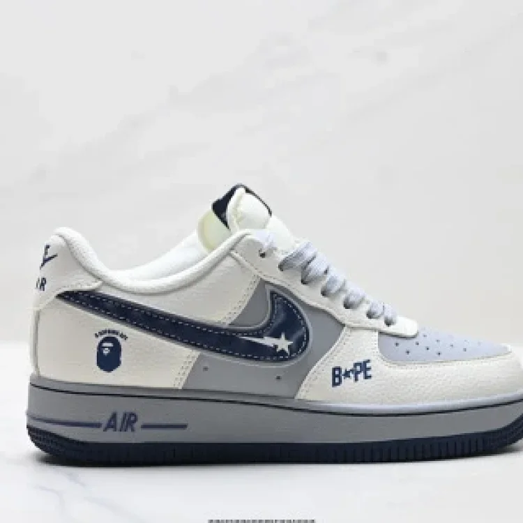 NIKE AIR FORCE 1 '07 LV8 Low-Top Shoes