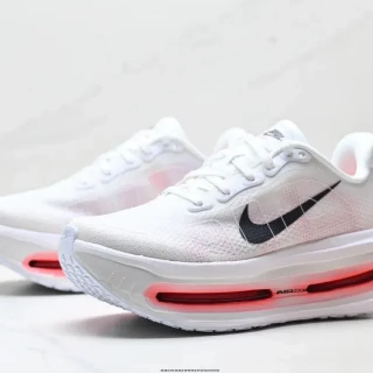 Nike VOMERO PREMIUM ReactX Comfort Running Shoes