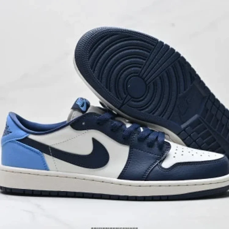 Nike Air Jordan 1 Retro Low OG Sneakers