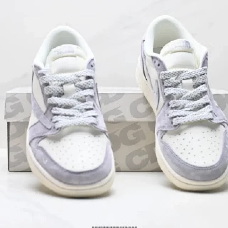 Nike AJ1 Travis Scott DIY Low Rev Swoosh