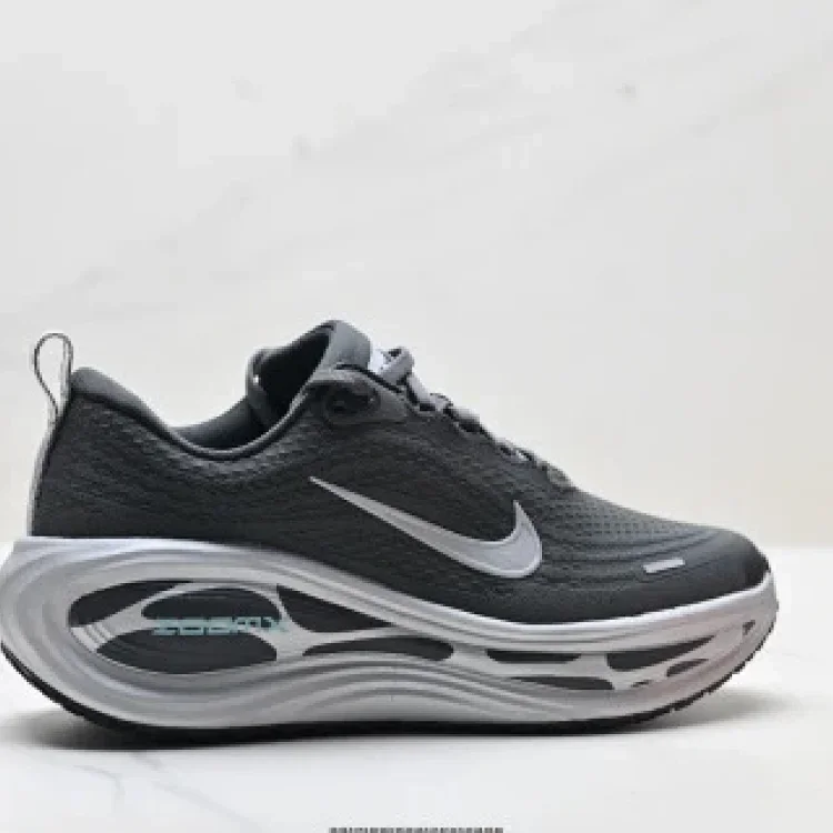 Nike VOMERO PLUS ReactX Air Zoom Run Shoes