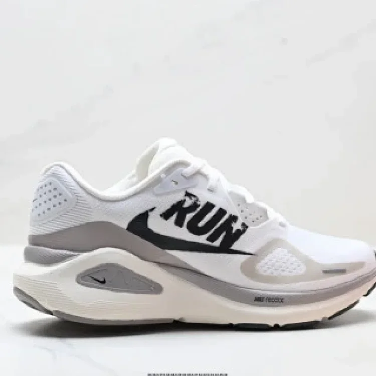 Nike Air Zoom Structure26 Mesh Trainers
