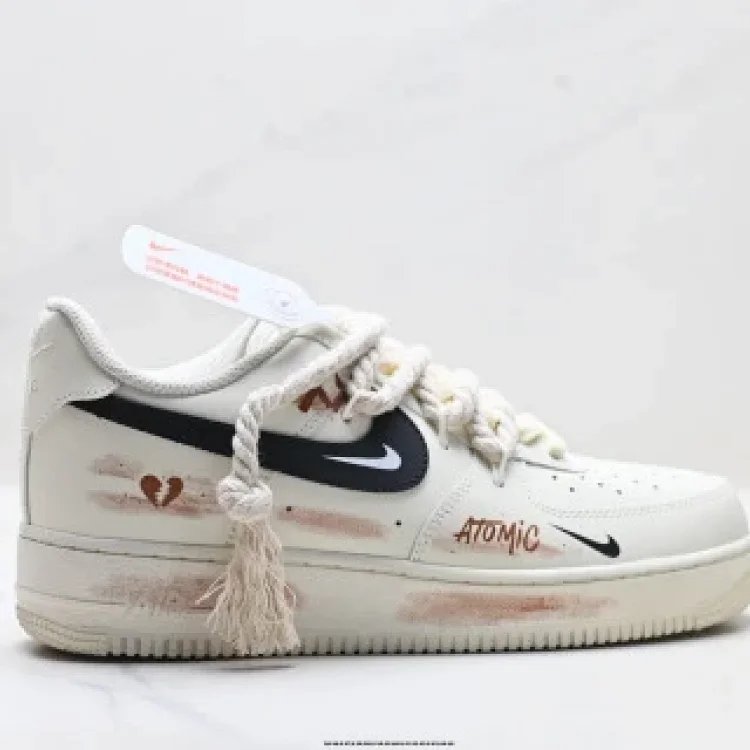 NIKE AIR FORCE1 '07 LV8 Real Air Cushion