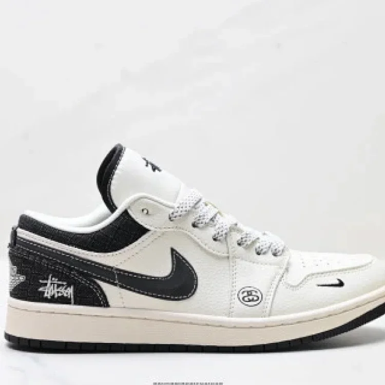 Nike AJ1 Low Exclusive Top-Grain Leather