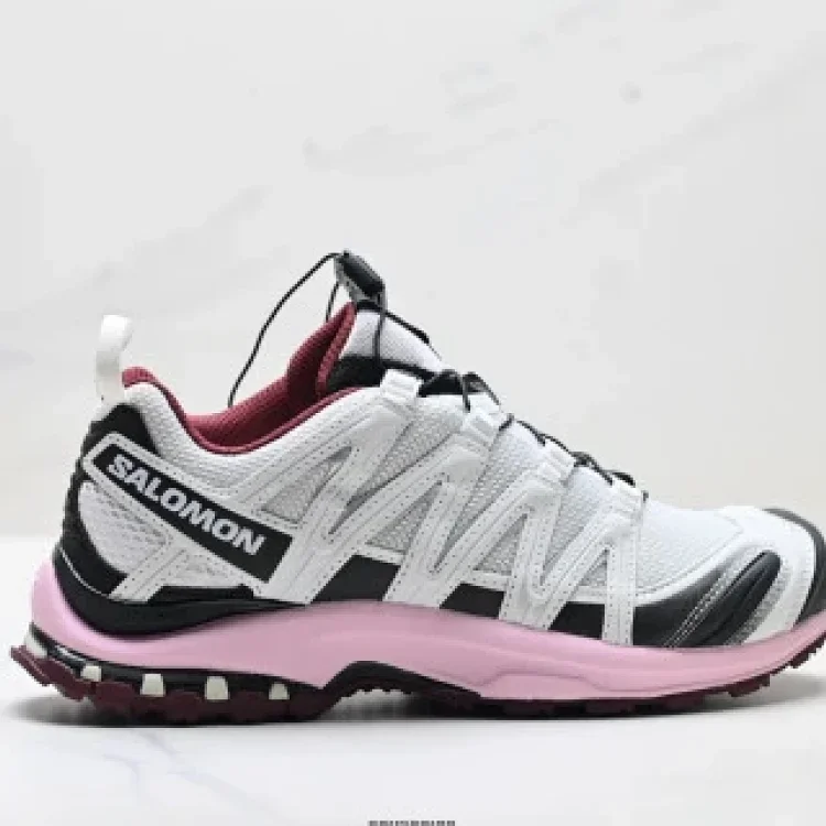 Salomon XA PRO3D Trail Shoes with SENSIFIT & CONTAGRIP 