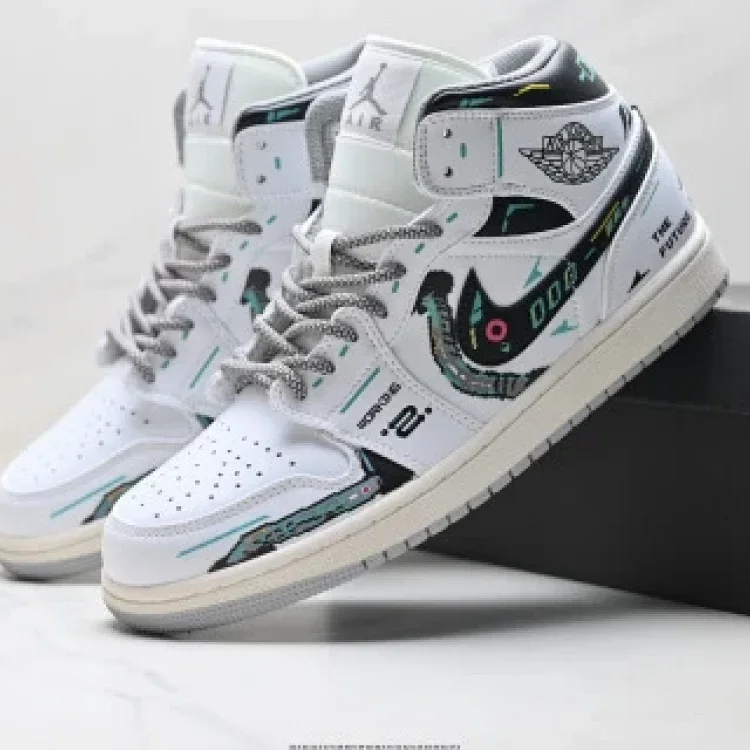  Nike Air Jordan 1 Mid OG Retro Sneakers