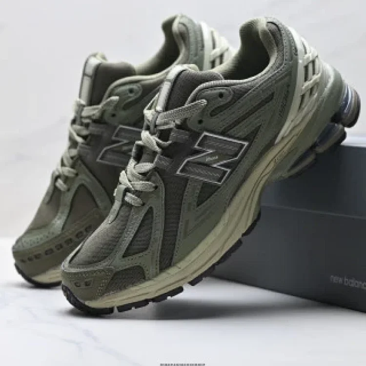New Balance M1906 Retro Dad Shoes High Quality
