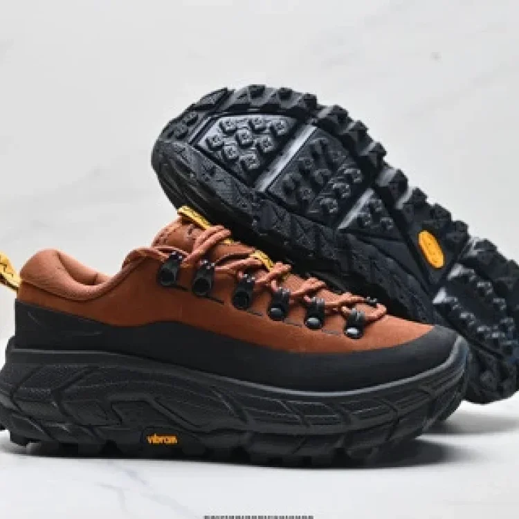 HOKA ONE ONE Tor Summit Low-Top Running Shoes