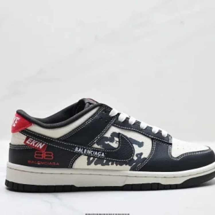 Nike Dunk Low Retro DIY Custom Casual Sneaker