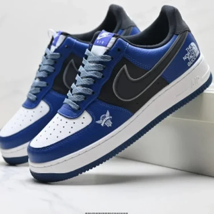 Nike Air Force 1 '07 LowTop Genuine Box With Original Accessories