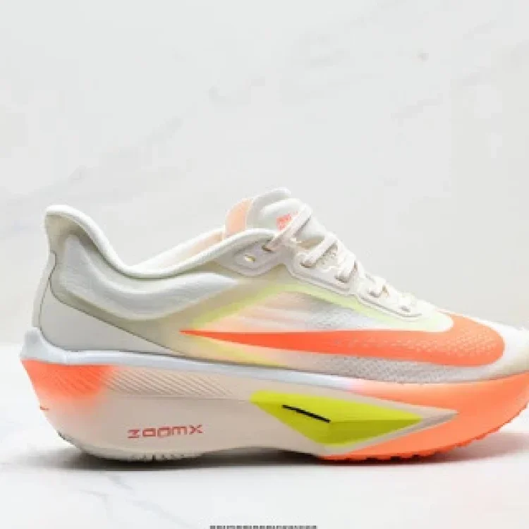 Nike ZoomX Invincible Run Flyknit Shoes