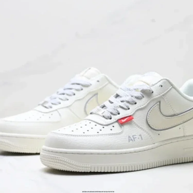 NIKE AIR FORCE1 '07 Low-Top Cushion