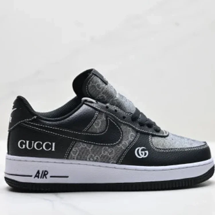 NIKE AIR FORCE 1 '07 Low-Top Casual Sneakers