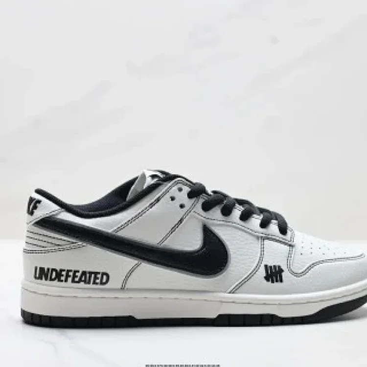 NIKE DUNK LOW Retro Low-Top Skate Shoes with ZoomAir Cushion
